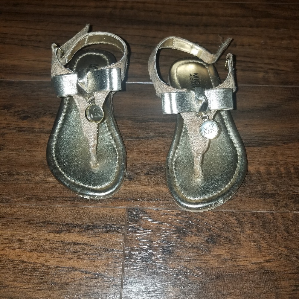 Toddler girl sandals size 7